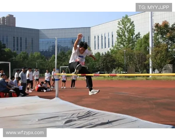 燃情赛道荣耀再现重温田径经典瞬间与传奇对决